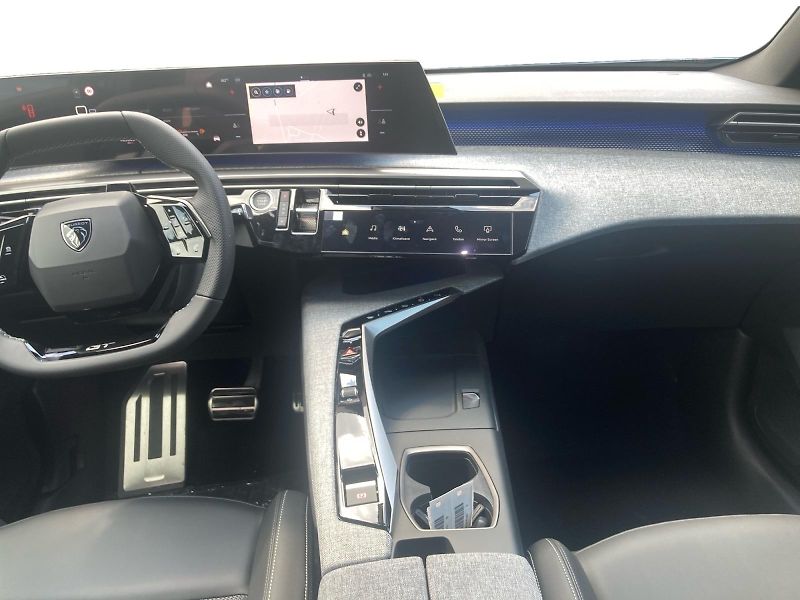 Peugeot 5008 (2026) GT SUMMER BLUE(3) Hybrid 145  - fotka 10 z 15