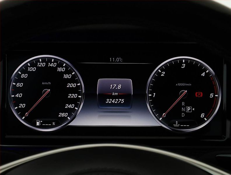 Mercedes-Benz Třídy S (2016) AMG Paket S 350 d 4MATIC - fotka 9 z 18