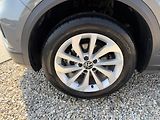 Volkswagen T-Roc 1,5 TSi/110kW LIFE - DSG,TZ,.. - náhled 59