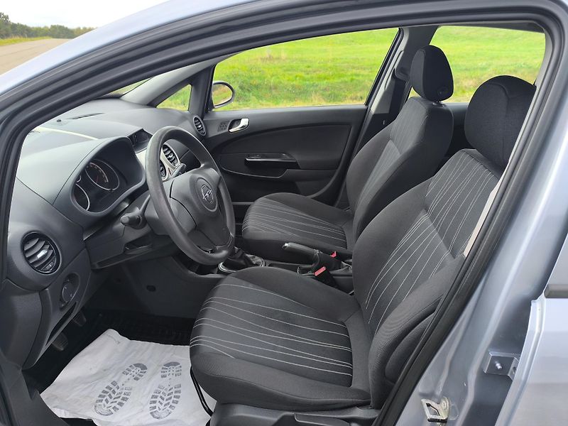 Opel Corsa (2007) 1.4 1.MAJITEL,SERVISNI KÍŽKA - fotka 10 z 33
