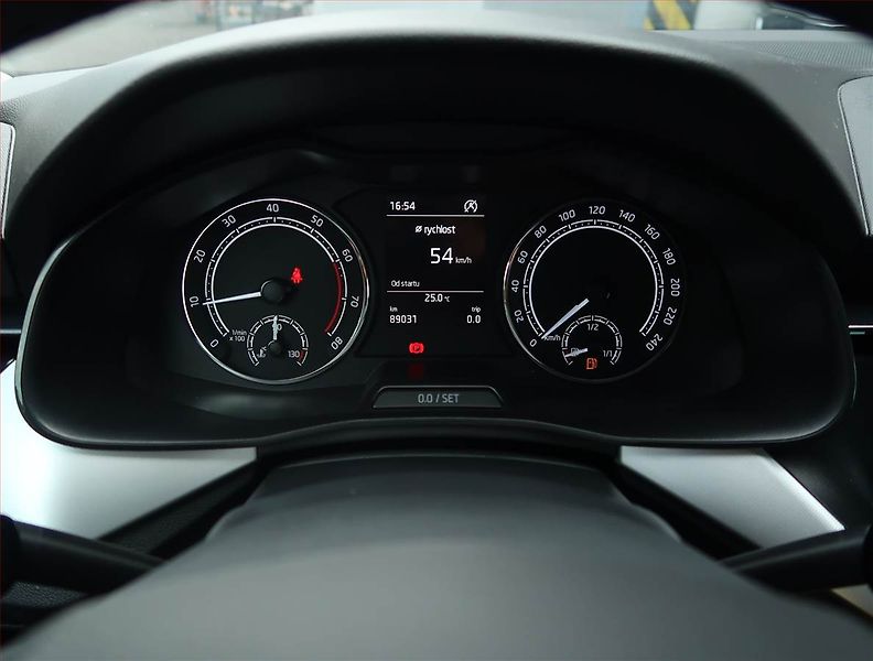 Škoda Scala (2020) 1.5 TSI, ČR,1.maj, Serv.kniha - fotka 11 z 17