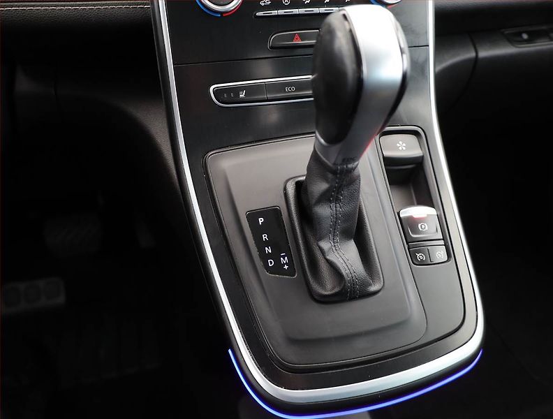 Renault Grand Scénic (2019) 1.3 TCe, Automat, 7 míst - fotka 15 z 21