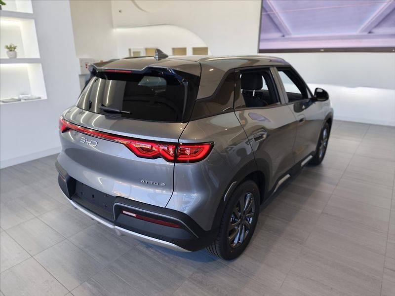 BYD ATTO 2 DM-i (2026) 122 kW Active - fotka 6 z 12