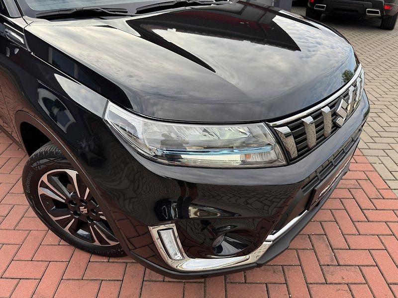 Suzuki Vitara (2023) 1.4i BoosterJet Allgrip ZÁRUKA - fotka 36 z 48