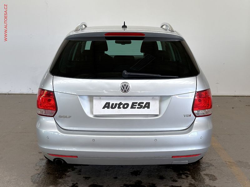 Volkswagen Golf (2011) 1.6 TDi, Style - fotka 5 z 14