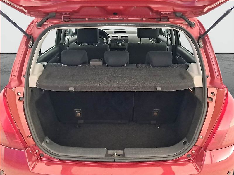Suzuki Swift (2008) 1.3 i, ČR,1.maj, Serv.kniha - fotka 13 z 16