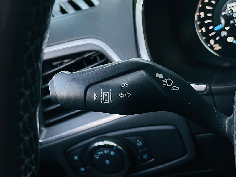 Ford Galaxy 2.0TDCi MANUÁL 7MÍST VÝHŘEV - fotka 50 z 57
