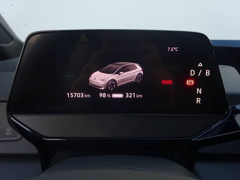 Volkswagen ID.3 (2024) Pro 150kW/62 kWh SOH 95% - fotka 27 z 28