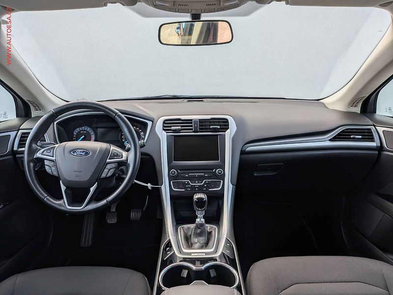 Ford Mondeo (2015) 1.5EB, ČR, Výhř.sed. - fotka 8 z 14