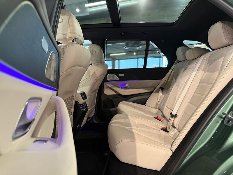 Mercedes-Benz GLE 450d 4MATIC, AMG Premium,Tažné - fotka 36 z 41