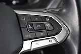 Volkswagen Tiguan Allspace (2022) 2.0TDI 110kW DSG,7 míst,tažné - náhled 17