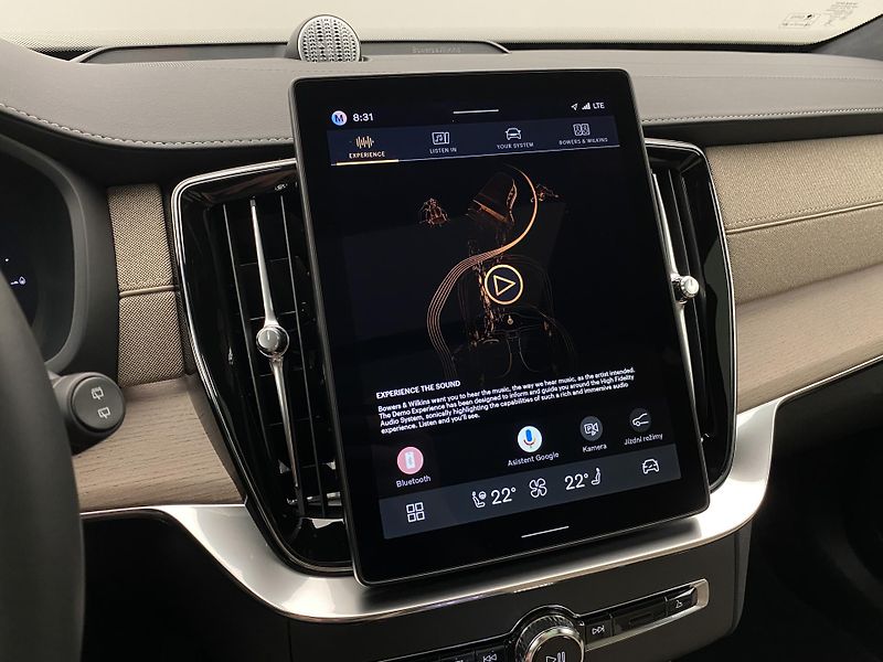 Volvo XC90 (2026) T8 AWD Plug-in BRIGHT ULTRA - fotka 72 z 77