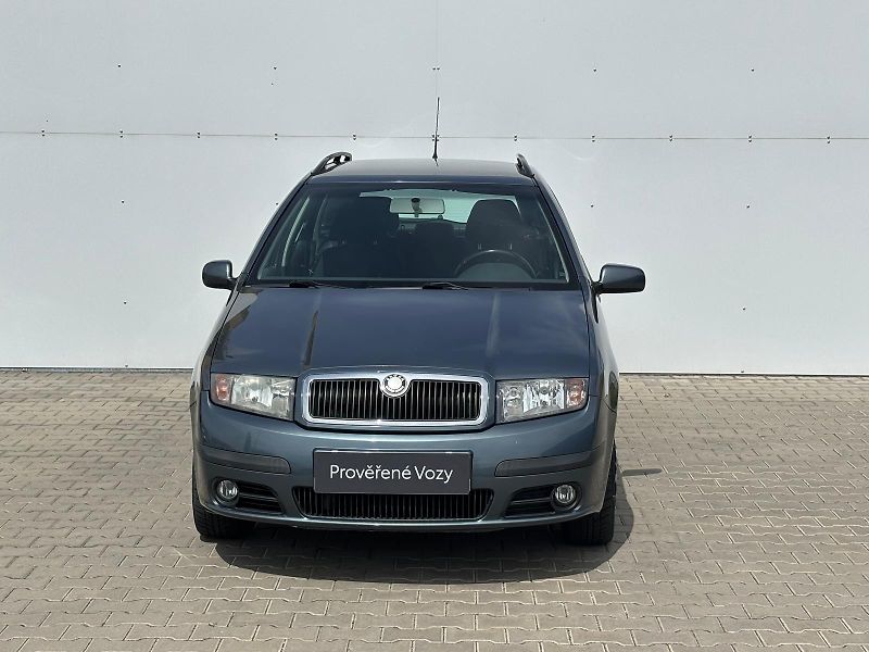 Škoda Fabia 1.2 HTP / 47 kW - fotka 4 z 24