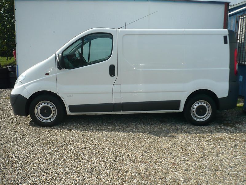 Opel Vivaro 2.0DCI 66Kw Klima L1H1 - fotka 4 z 21