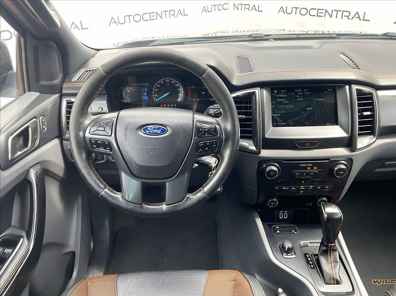 Ford Ranger 3,2 TDCi,147kW,4x4,WILDTRAK,ST - fotka 14 z 24