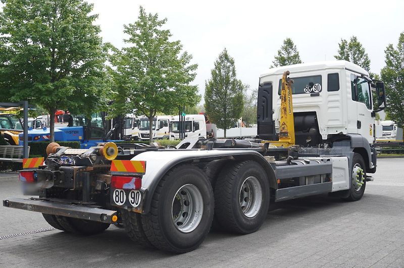 MAN TGS (2016) 26.360 6x4 BB / 160 tho. km - fotka 4 z 17