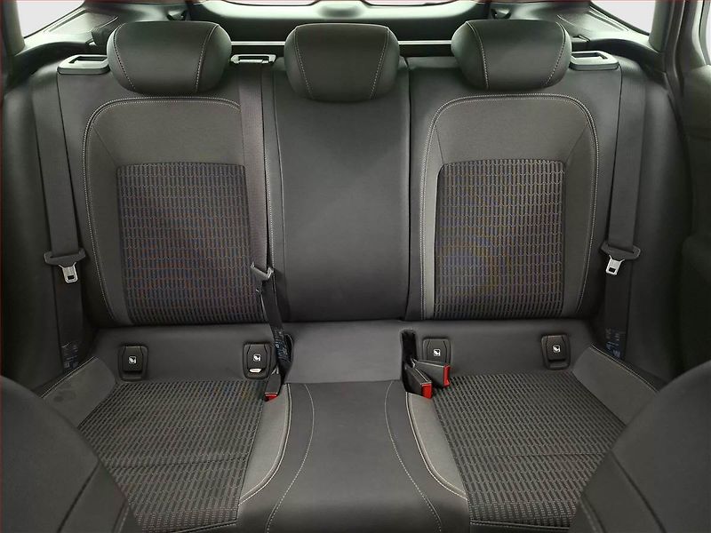 Opel Astra (2021) 1.5 CDTI, Automat, Tempomat - fotka 10 z 20