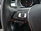 Volkswagen Passat (2015) 2.0TDi, AC, LED, park.asist - náhled 20
