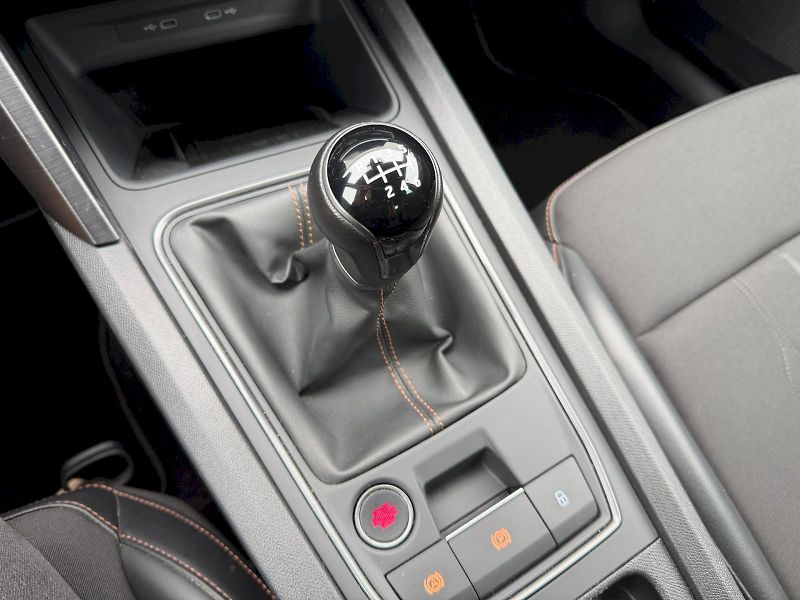 Cupra Formentor (2023) 1.5 TSI 110kW - fotka 28 z 35
