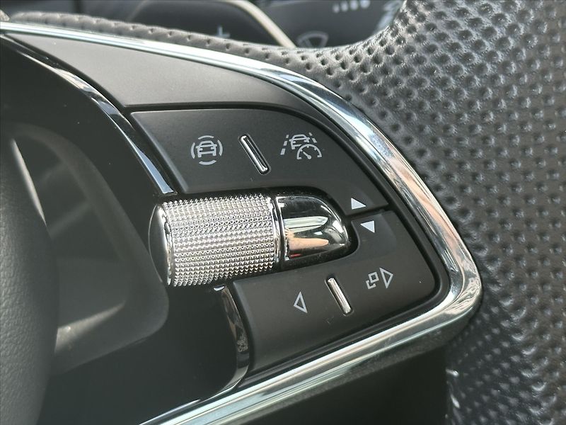 Škoda Kodiaq 2,0 TDI 147kW Sportline Zaruka - fotka 29 z 44
