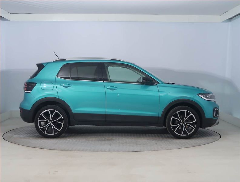 Volkswagen T-Cross (2023) Style 1.0 TSI - fotka 6 z 18