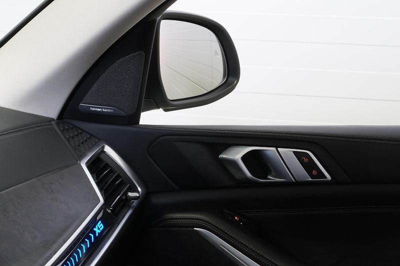 BMW X5 Xdrive30d,360,HUD,ACC,TAŽNÉ - fotka 15 z 41