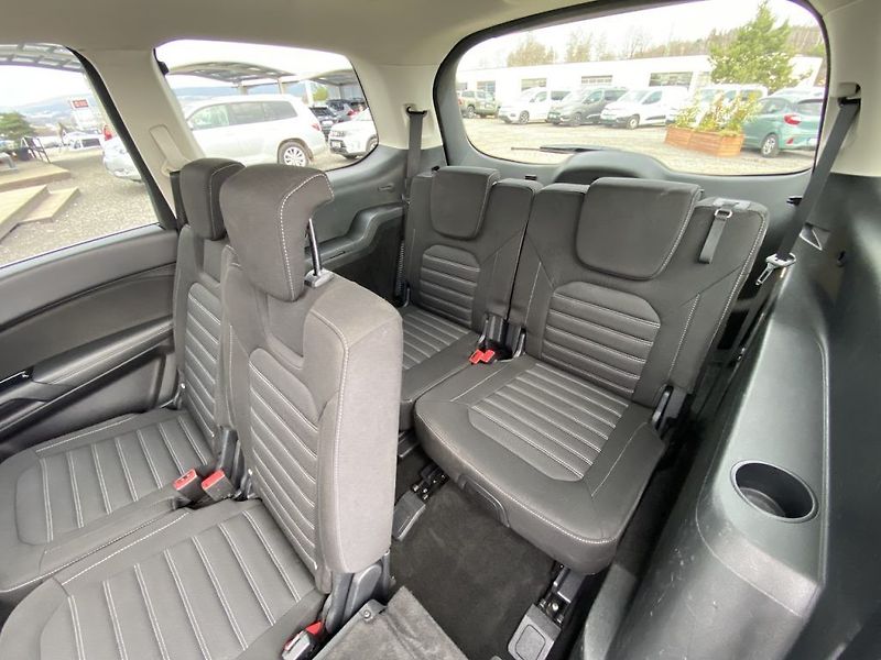Ford Galaxy 2.0TDCi, 7míst, automat, tažné - fotka 11 z 35