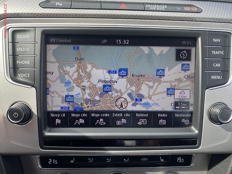 Volkswagen Passat (2016) 2.0BiTDi 4x4, ČR, Alltrack - fotka 17 z 18