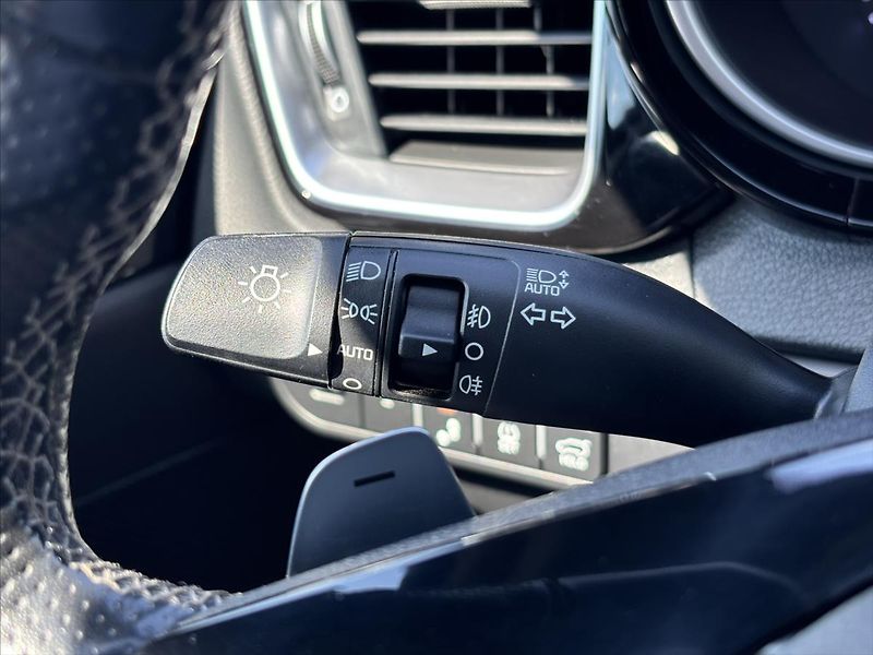 Kia Ceed 1,5 AT GT Line ZÁRUKA TÁŽNÉ - fotka 36 z 47