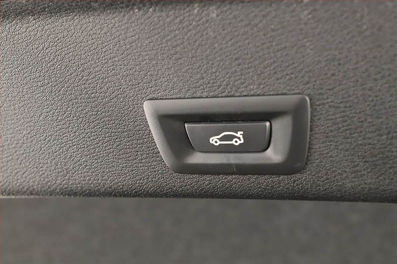 BMW X4 (2014) xDrive20d, 4X4, Automat - fotka 21 z 21