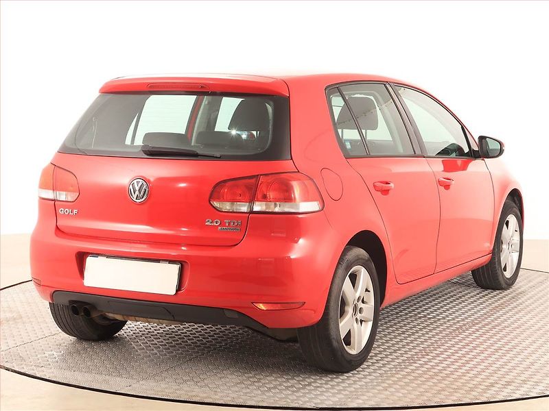 Volkswagen Golf (2011) 2.0 TDI, 4X4, Tempomat - fotka 5 z 16