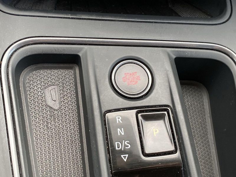 Cupra Formentor (2024) 1.5 TSI DSG - fotka 17 z 44