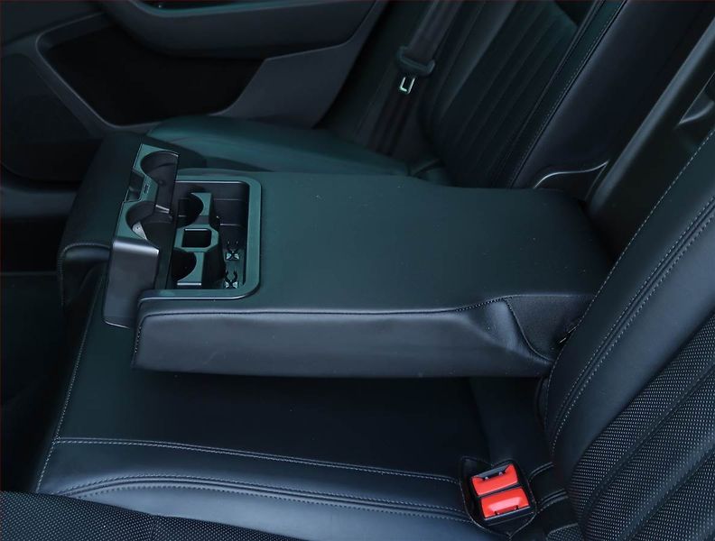 Škoda Superb (2019) Laurin&Klement 2.0 TDI, 4X4 - fotka 25 z 29
