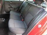 Škoda Rapid (2013) 1.6TDi, ČR, Klima - náhled 10