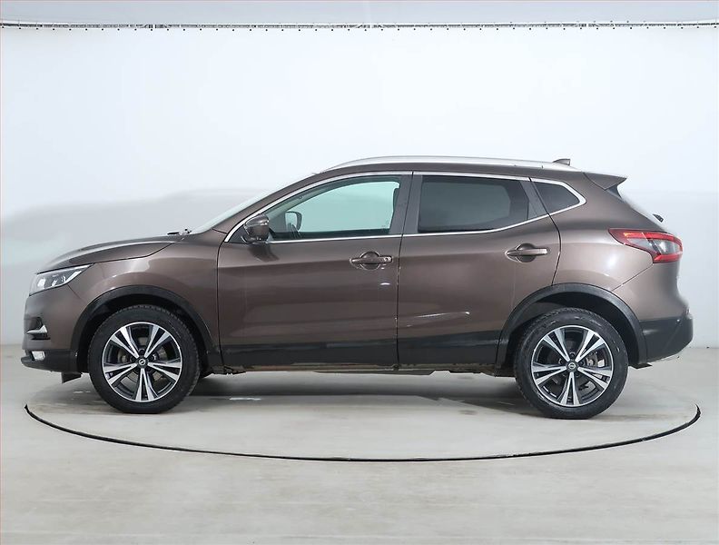 Nissan Qashqai (2018) N-Connecta 1.2 DIG-T - fotka 3 z 23