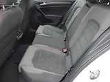 Volkswagen Golf (2019) 1.0 TSi, 2.maj,ČR, Marathon - náhled 10