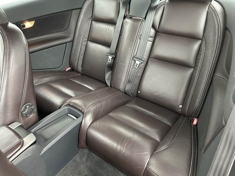 Volvo C70 2.4  D5 Sumum - fotka 13 z 30