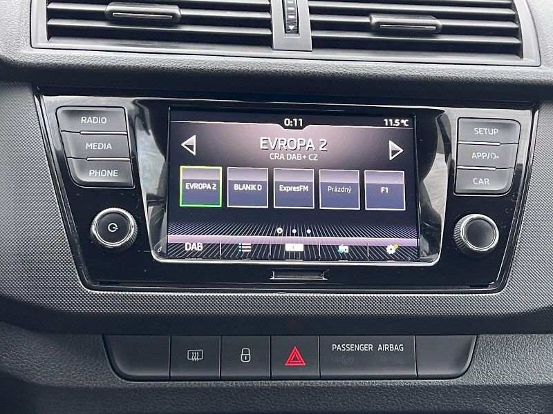 Škoda Fabia (2021) 1.0 TSI 70kW Ambition Plus Com - fotka 16 z 30