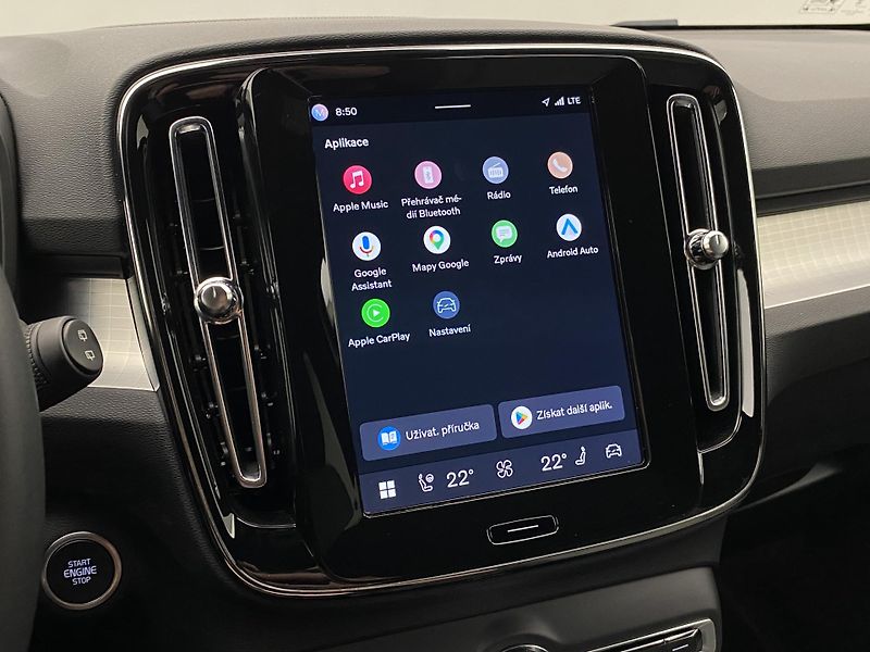 Volvo XC40 B4 DARK PLUS AUT  - fotka 8 z 56
