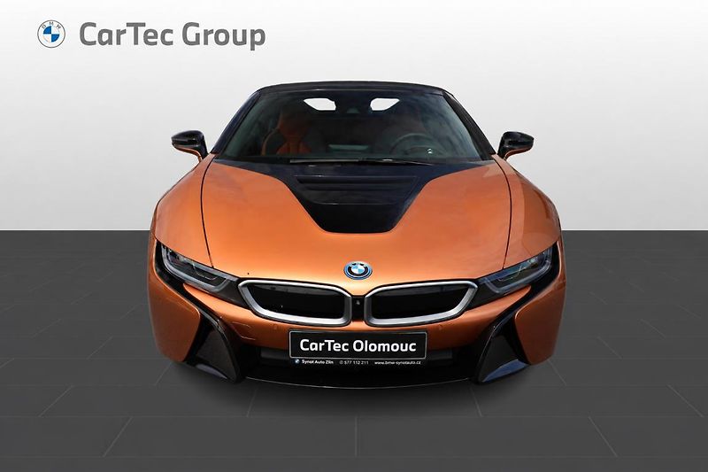 BMW i8 - fotka 19 z 19