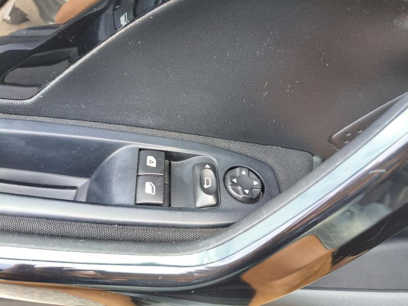 Peugeot 208 (2012) 1,6 eHDI 68Kw - fotka 22 z 33