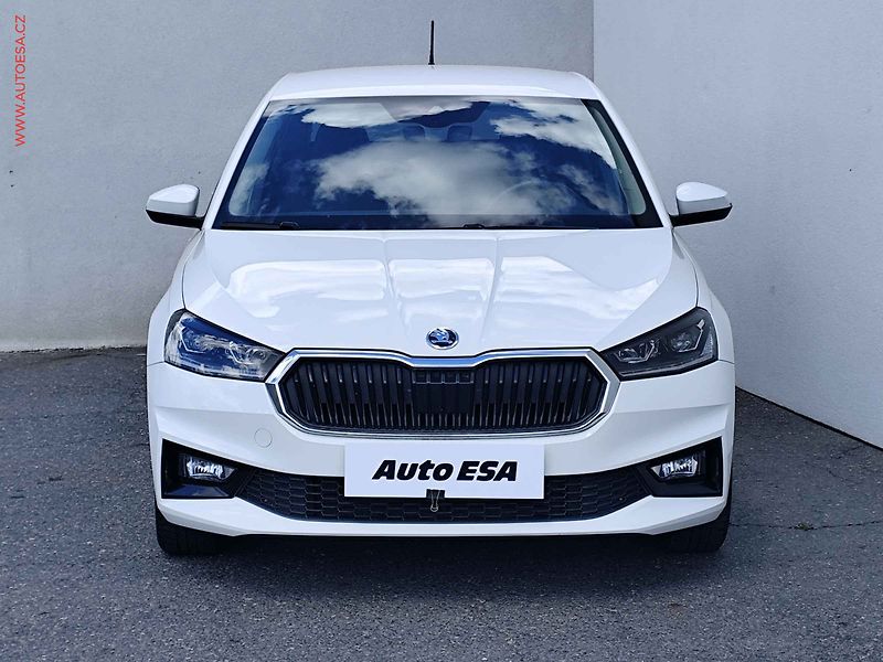 Škoda Fabia (2022) 1.0 TSi, 1.maj,ČR, Style - fotka 2 z 24
