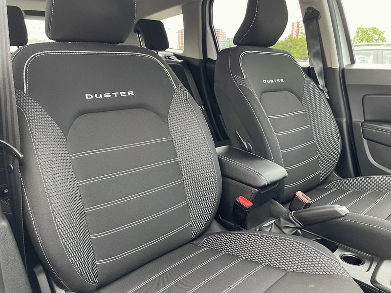 Dacia Duster (2022) 1.3 TCe,Prestige,Automat,1.Maj - fotka 25 z 28