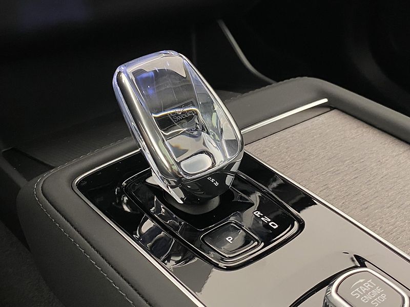 Volvo XC90 (2026) T8 AWD Plug-in BRIGHT ULTRA - fotka 41 z 75