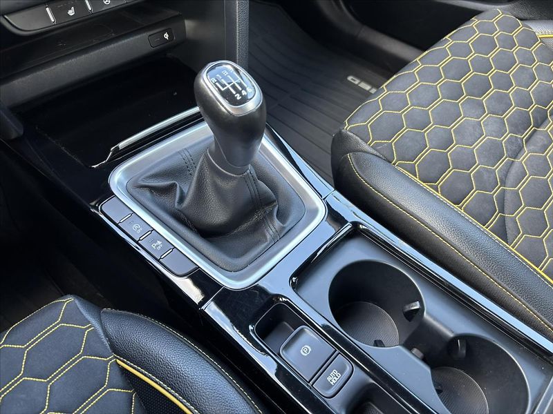 Kia XCeed 1,5 TGDi Spring Edition ZÁRUKA - fotka 30 z 46