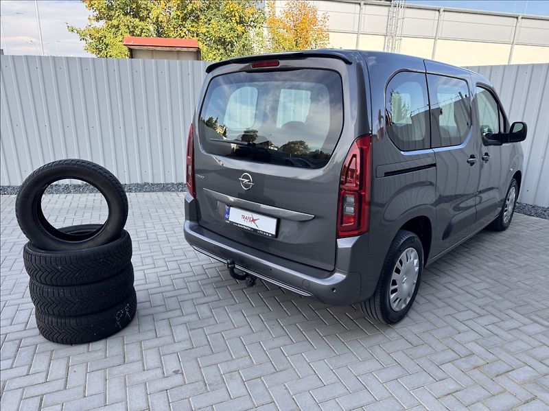 Opel Combo 1,2 T LIFE DPH tažné 1.maj ČR - fotka 47 z 50