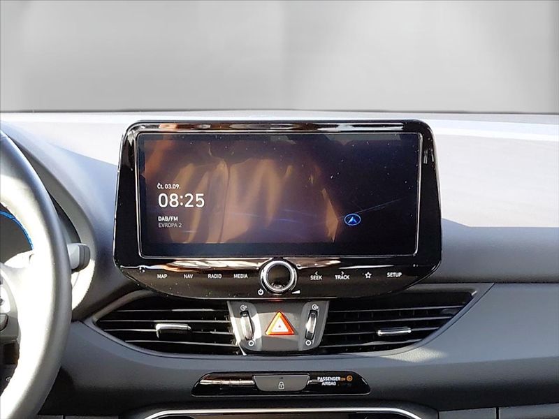 Hyundai i30 1,0   1.0 T-GDi Smart - fotka 18 z 25