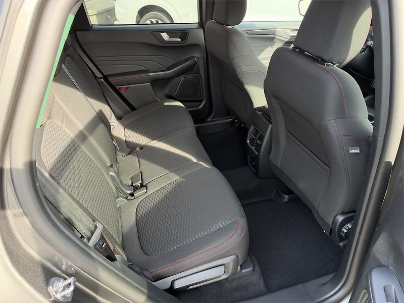 Ford Kuga (2026) ST-Line, 5dveřová, 2.5 Duratec - fotka 10 z 20