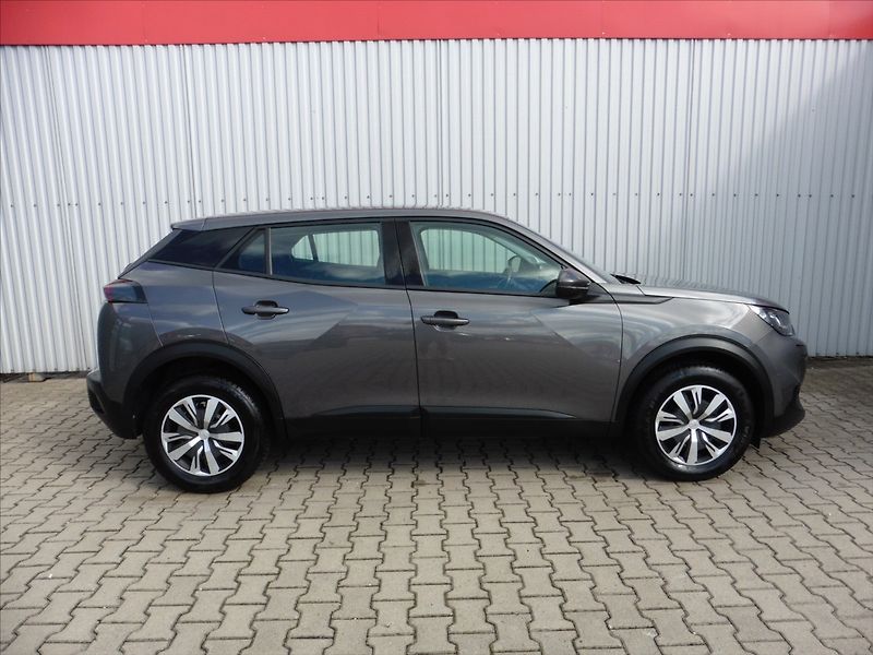 Peugeot 2008 1,2 Allure Navi 1.maj. - fotka 6 z 15