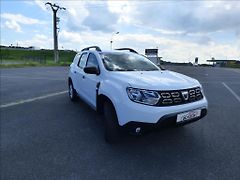 Dacia Duster 1,6 SCe Klima, 1. maj., servis - fotografie inzerátu